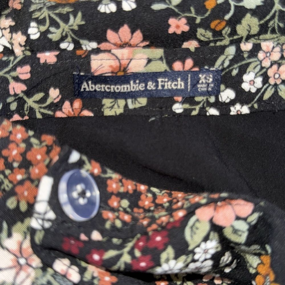 🌼 Abercrombie & Fitch Floral Ruffle Wrap Skirt sz XS - Picture 8 of 17